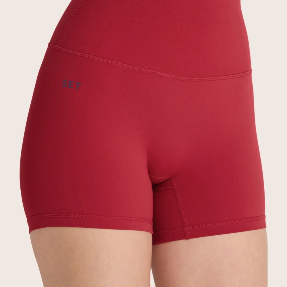 Set Active Airluxe Breathe Shorts - Picture 3 of 7